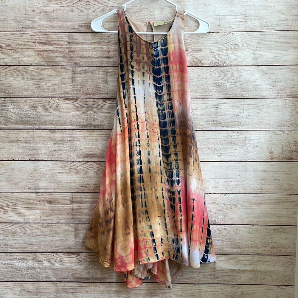 ‎JAY TIE DYE DRESS WITH LACE UP SIDES